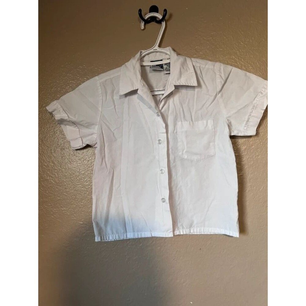 Girls Classic White School Uniform Blouse Short Sleeve Front Pocket - Size 6